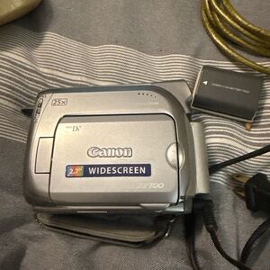 Canon Silver Digital Camcorder with 25x Optical Zoom